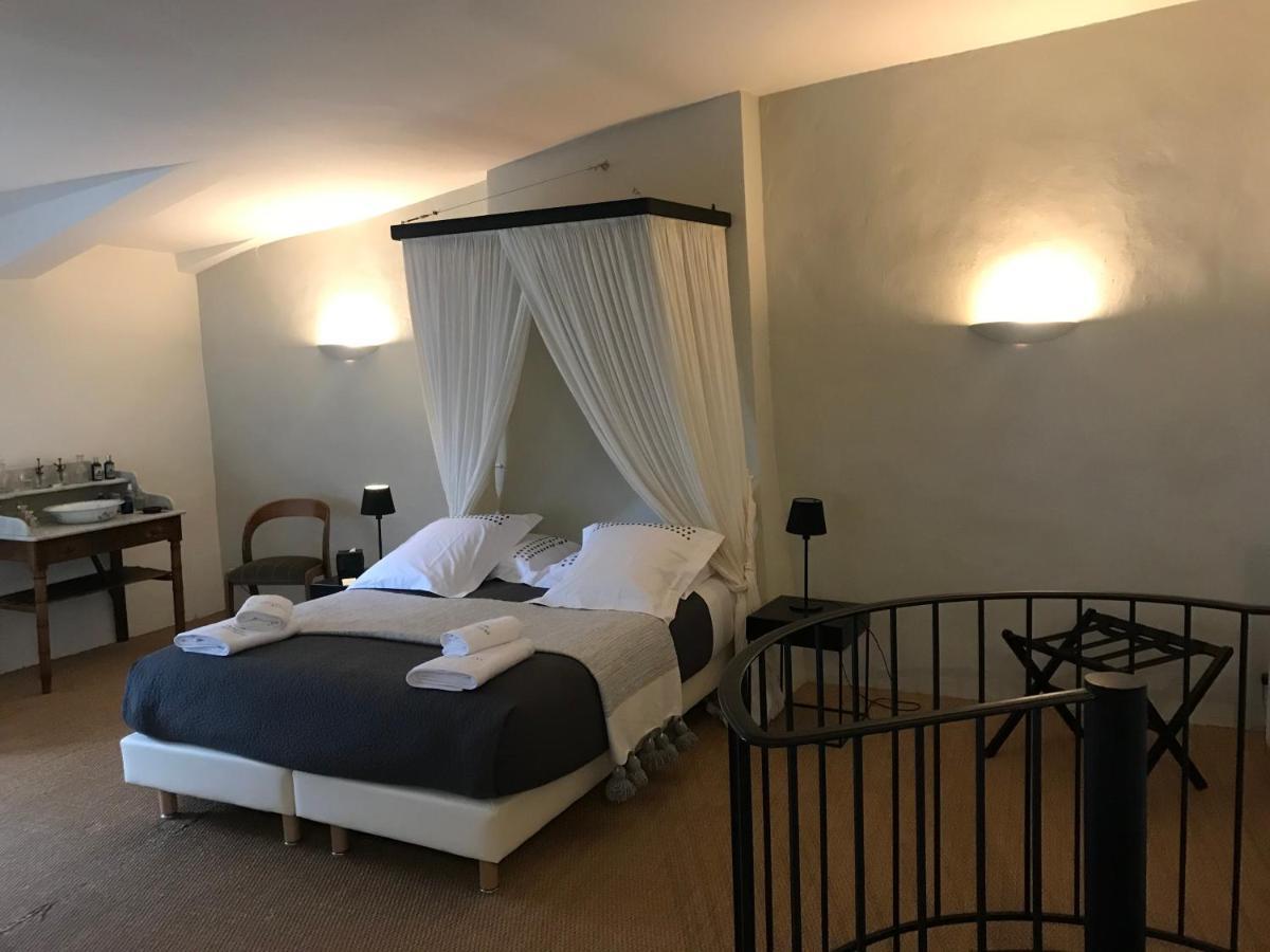 Monte Arena Chambre D'Hotes Montaren-et-Saint-Médiers Eksteriør billede