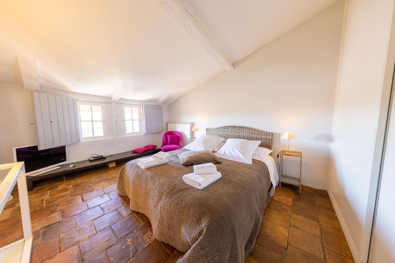 Monte Arena Chambre D'Hotes Montaren-et-Saint-Médiers Eksteriør billede